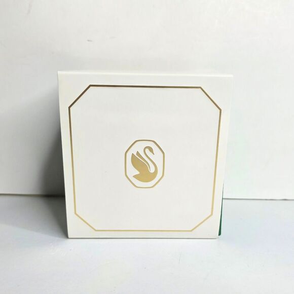 Swarovski Holiday Cheers Tree and Gifts Ball Ornament Christmas - NEW - Picture 8 of 10